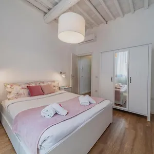 32 Nero - San Niccolò Appartamento